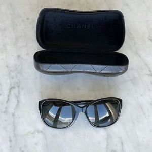 Authentic Chanel sunglasses with Chanel case